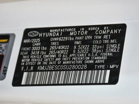 Used 2025 Genesis GV80 3.5T e-SC AWD/4WD image 22