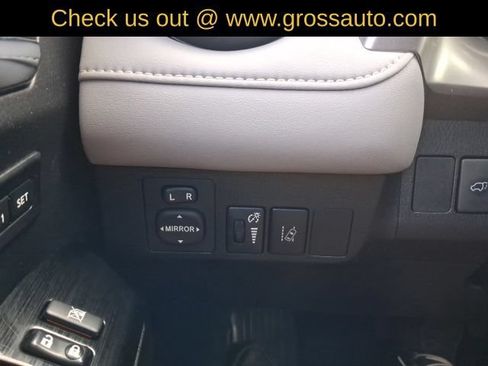 Used 2016 Toyota RAV4 Limited w/ Advanced Technology Package AWD/4WD image 21