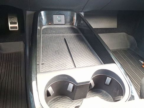 Used 2021 Ford Mustang Mach-E GT image 24