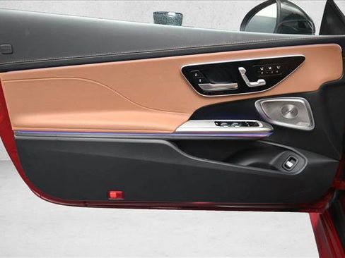 Certified 2024 Mercedes-Benz CLE 300 4MATIC Cabriolet image 19