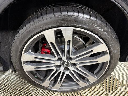 Used 2020 Audi SQ5 Prestige w/ Prestige Package image 22