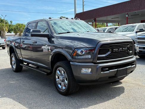 Used 2018 RAM 2500 Laramie w/ Sport Appearance Group AWD/4WD image 8