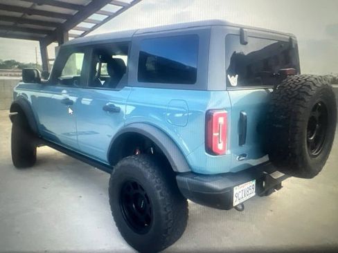 Used 2022 Ford Bronco Badlands AWD/4WD image 7
