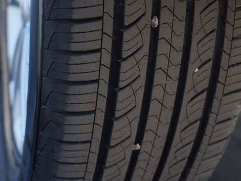 Used 2018 Ford Escape SE AWD/4WD image 28