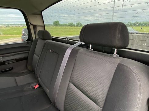 Used 2014 Chevrolet Silverado 2500 LT w/ Convenience Package AWD/4WD image 11