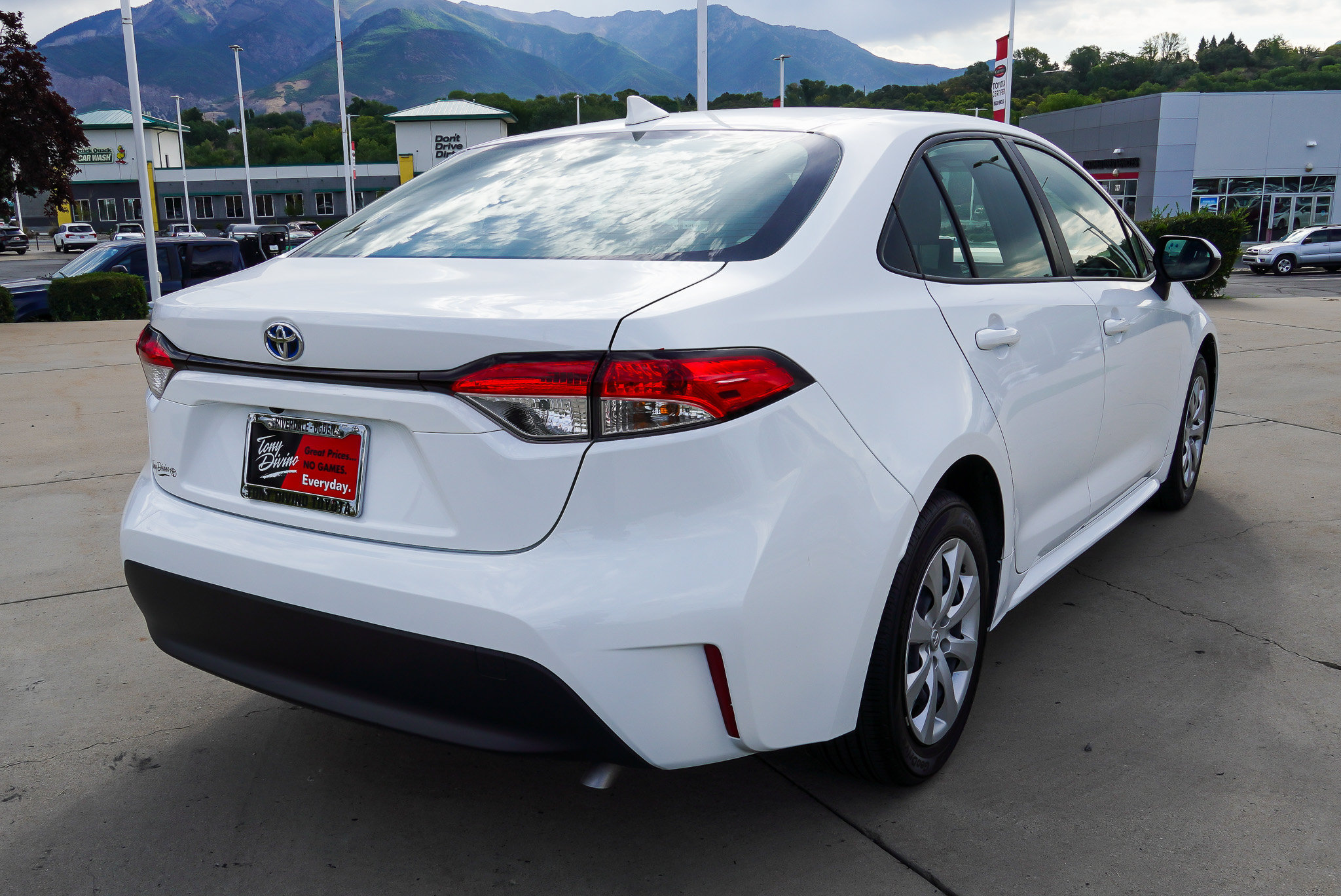 Certified 2024 Toyota Corolla LE FWD image 8