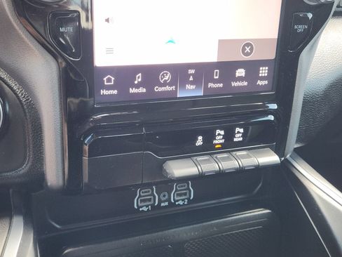 Used 2025 RAM 1500 Lone Star RWD image 20