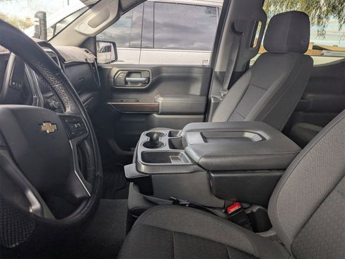 Used 2021 Chevrolet Silverado 1500 LT image 8