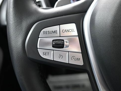 Used 2024 BMW X3 xDrive30i AWD/4WD image 25