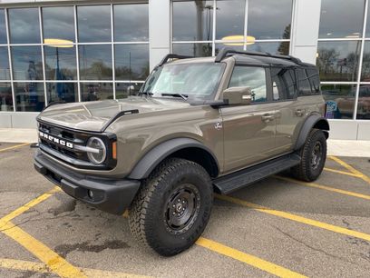 Used 2025 Ford Bronco Outer Banks w/ Sasquatch Package