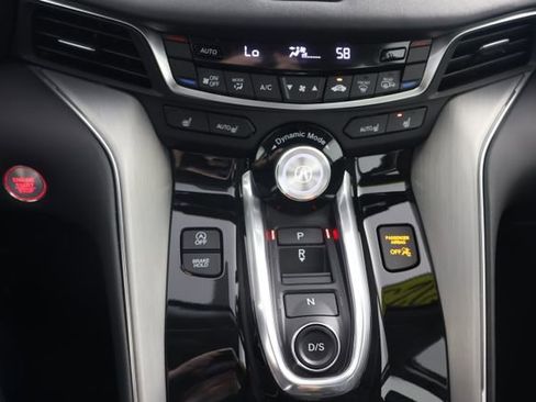 Used 2025 Acura TLX w/ Technology Package image 15