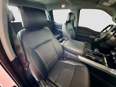 Used 2023 Ford F150 Lariat w/ Equipment Group 502A High AWD/4WD image 31