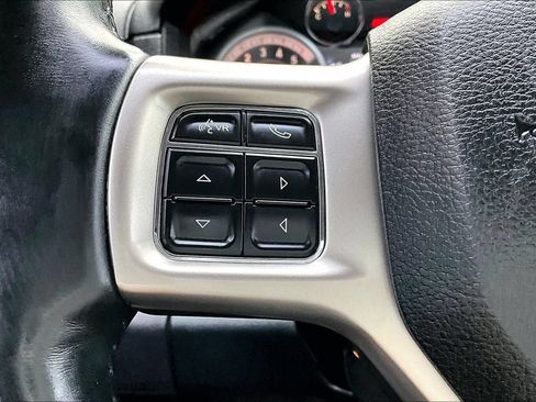 Used 2015 RAM 1500 Laramie w/ Convenience Group AWD/4WD image 13