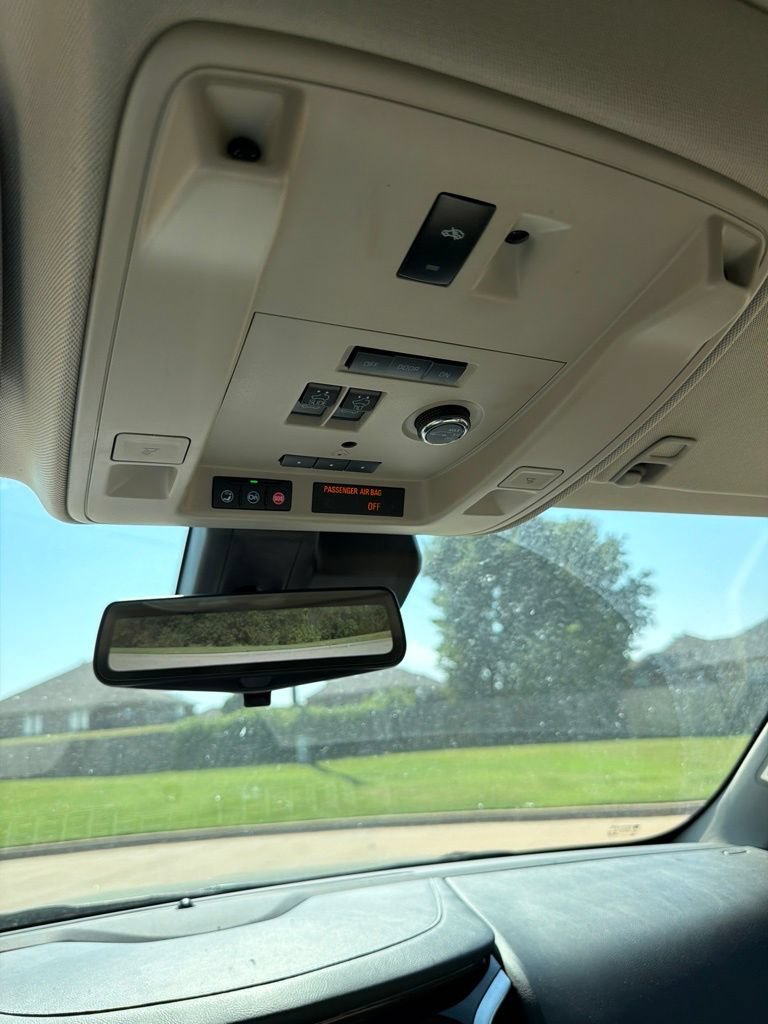 Used 2020 Cadillac Escalade Luxury AWD/4WD image 41