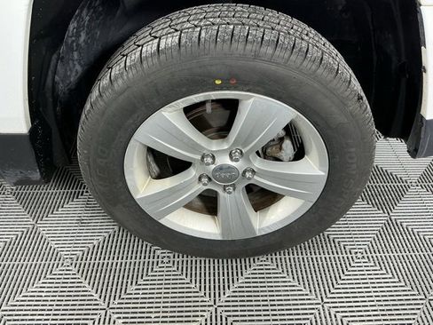 Used 2015 Jeep Patriot Limited w/ Sun/Sound Group image 16