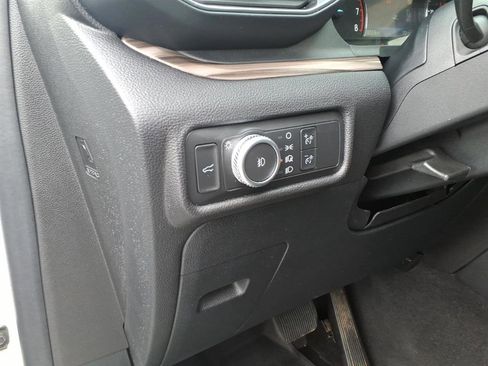 Used 2022 Ford Explorer Limited RWD image 8