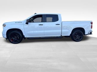Certified 2023 Chevrolet Silverado 1500 RST w/ Redline Edition AWD/4WD video 2