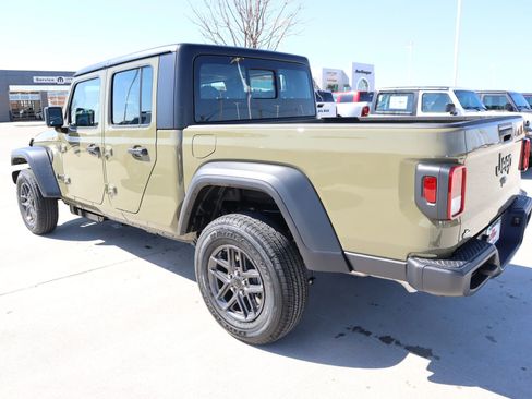 New 2026 Jeep Gladiator Sport AWD/4WD image 23