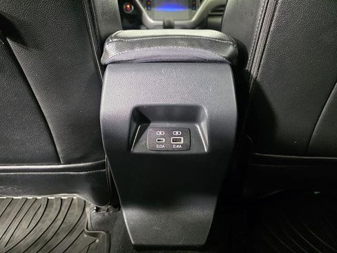 Used 2024 Subaru Crosstrek 2.0i Premium AWD/4WD image 42