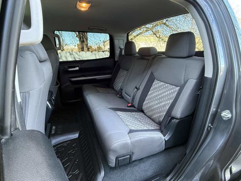 Used 2018 Toyota Tundra SR5 image 7