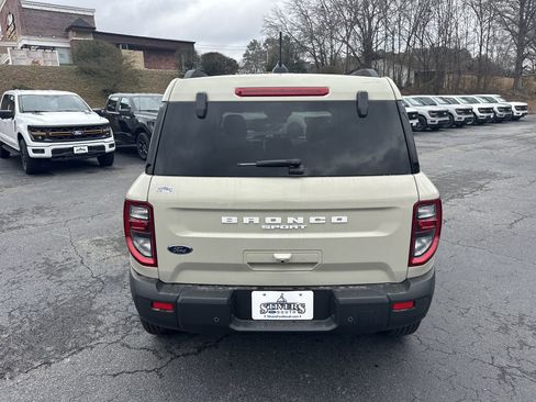 New 2025 Ford Bronco Sport Big Bend image 6