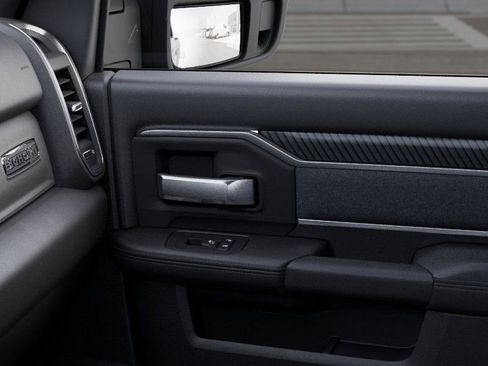 New 2026 RAM 2500 Big Horn AWD/4WD image 25