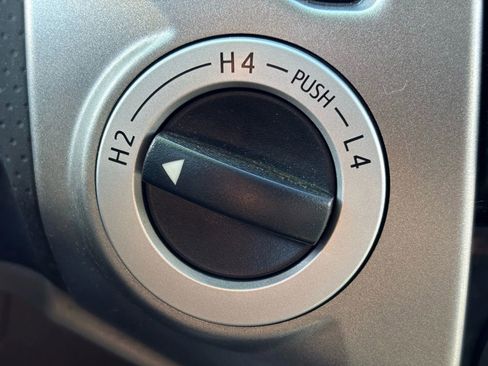 Used 2014 Toyota Tacoma 4x4 Double Cab w/ TRD Sport Package image 29