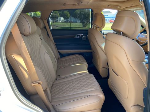 Used 2023 Genesis GV80 3.5T AWD/4WD image 19