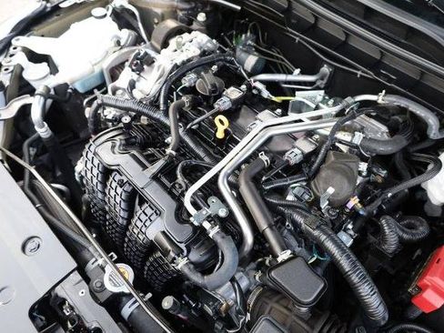 Certified 2025 Nissan Altima 2.5 SR w/ SR Premium Package FWD image 25