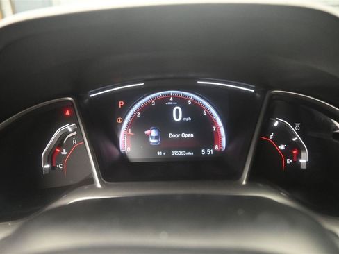 Used 2019 Honda Civic Sport image 11