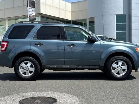 Used 2012 Ford Escape XLT FWD image 3