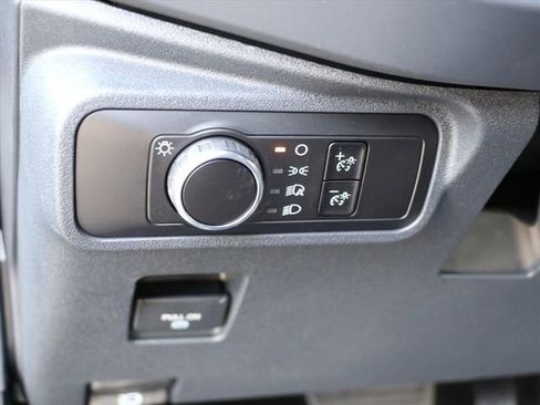 New 2025 Ford Bronco Base image 31