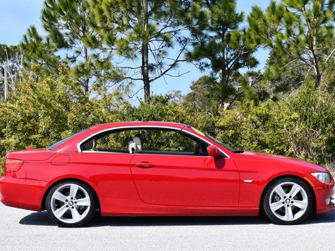 Used 2011 BMW 328i Convertible image 44