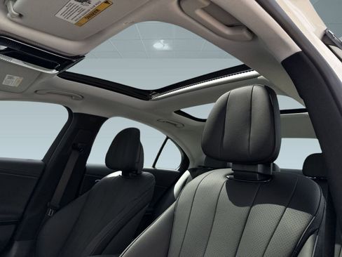 New 2025 Mercedes-Benz E 350 4MATIC Sedan image 14