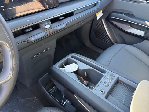 New 2026 Kia EV9 Light image 13