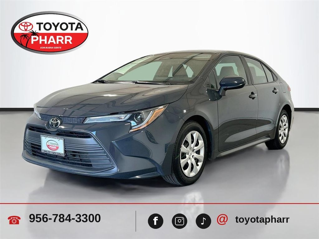 Used 2025 Toyota Corolla LE FWD image 1