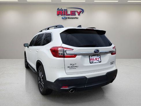Used 2023 Subaru Ascent Limited w/ Technology Package image 3