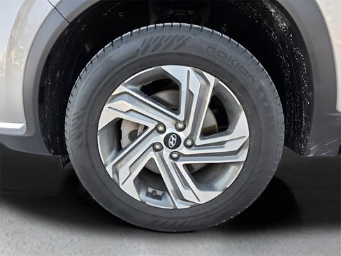 Used 2023 Hyundai Santa Fe SEL w/ Premium Package image 11