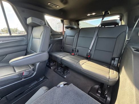 Used 2022 GMC Yukon Denali image 5