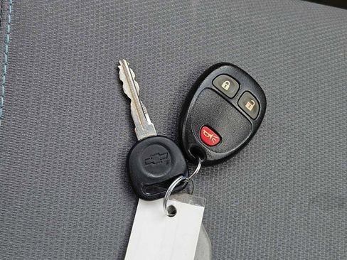 Used 2014 Chevrolet Traverse LS image 36