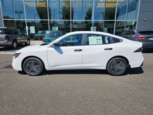 New 2026 Nissan Sentra S w/ Floor Mat Package FWD image 8