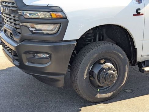 New 2026 RAM 3500 Tradesman image 8