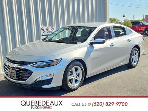 Used 2022 Chevrolet Malibu LS w/ Driver Confidence Package II FWD image 3