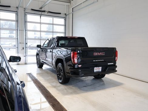 Used 2025 GMC Sierra 1500 Elevation image 8