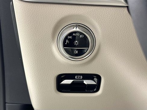 Certified 2026 Mercedes-Benz C 300 Sedan image 10