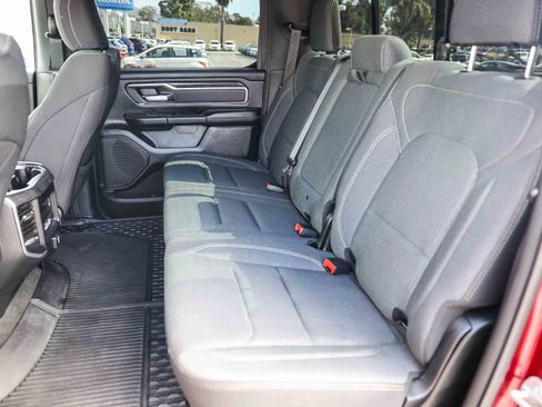 Used 2021 RAM 1500 Big Horn image 8