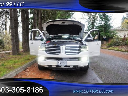 Used 2015 Lincoln Navigator L 4WD image 28
