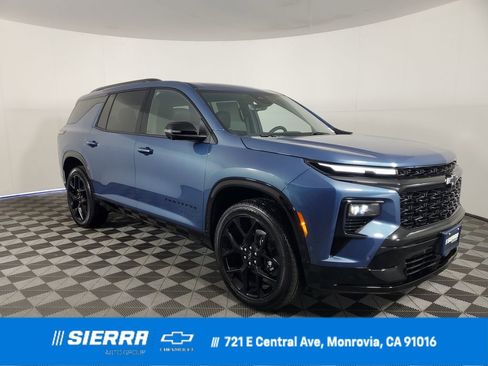 New 2026 Chevrolet Traverse RS image 1