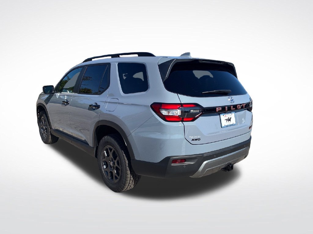 New 2026 Honda Pilot TrailSport image 5