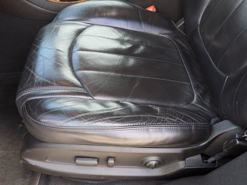 Used 2009 Buick Enclave CXL w/ Entertainment Package #2 image 18